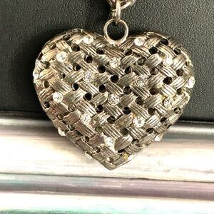 Vintage Silver tone Heart Pendant with link Chain necklace, Unmarked
